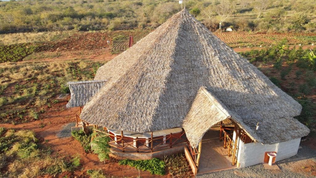 Tausa Tsavo Eco Lodge